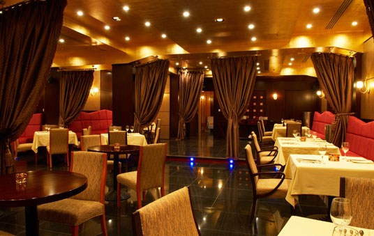 Restaurant Design - Why Restaurant Lighting & Layout Are Important